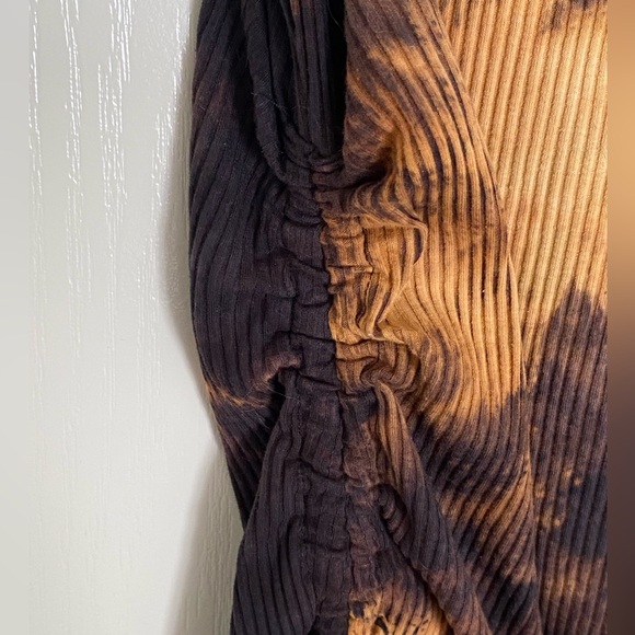 🖤Acid Wash Body Fitting Dress🖤 - Picture 3 of 7